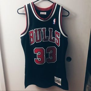 Scottie Pippen Chicago Bulls Jersey